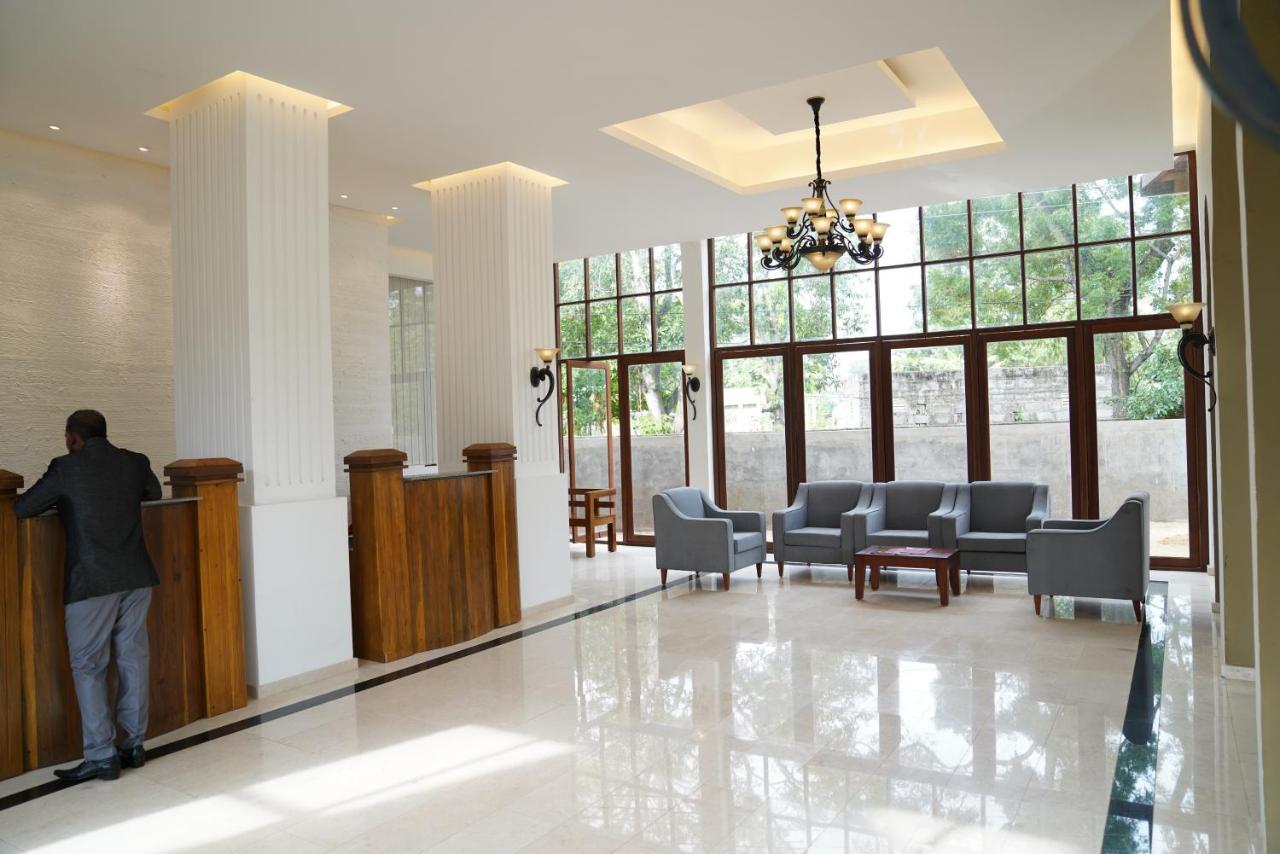 Avasta Resort And Spa Anuradhapura Exteriör bild