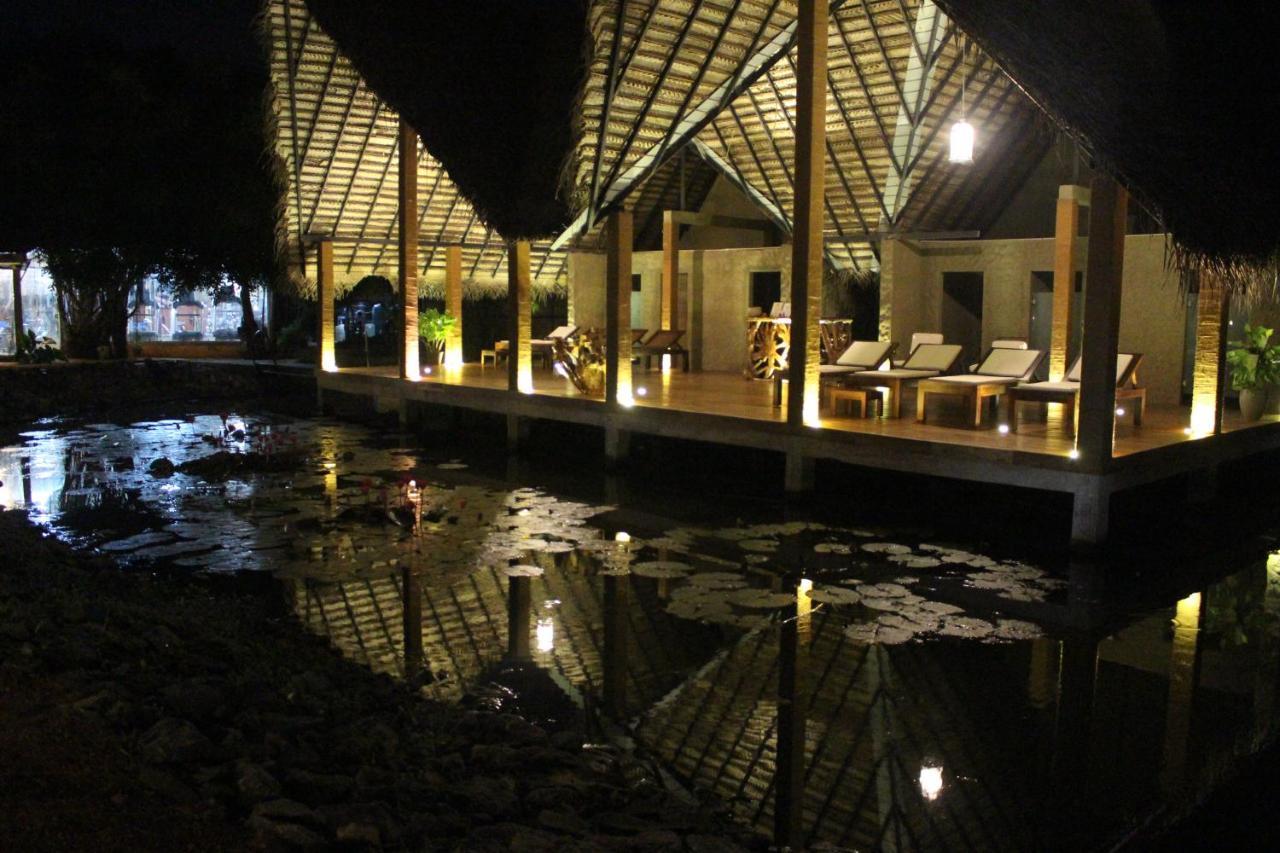 Avasta Resort And Spa Anuradhapura Exteriör bild
