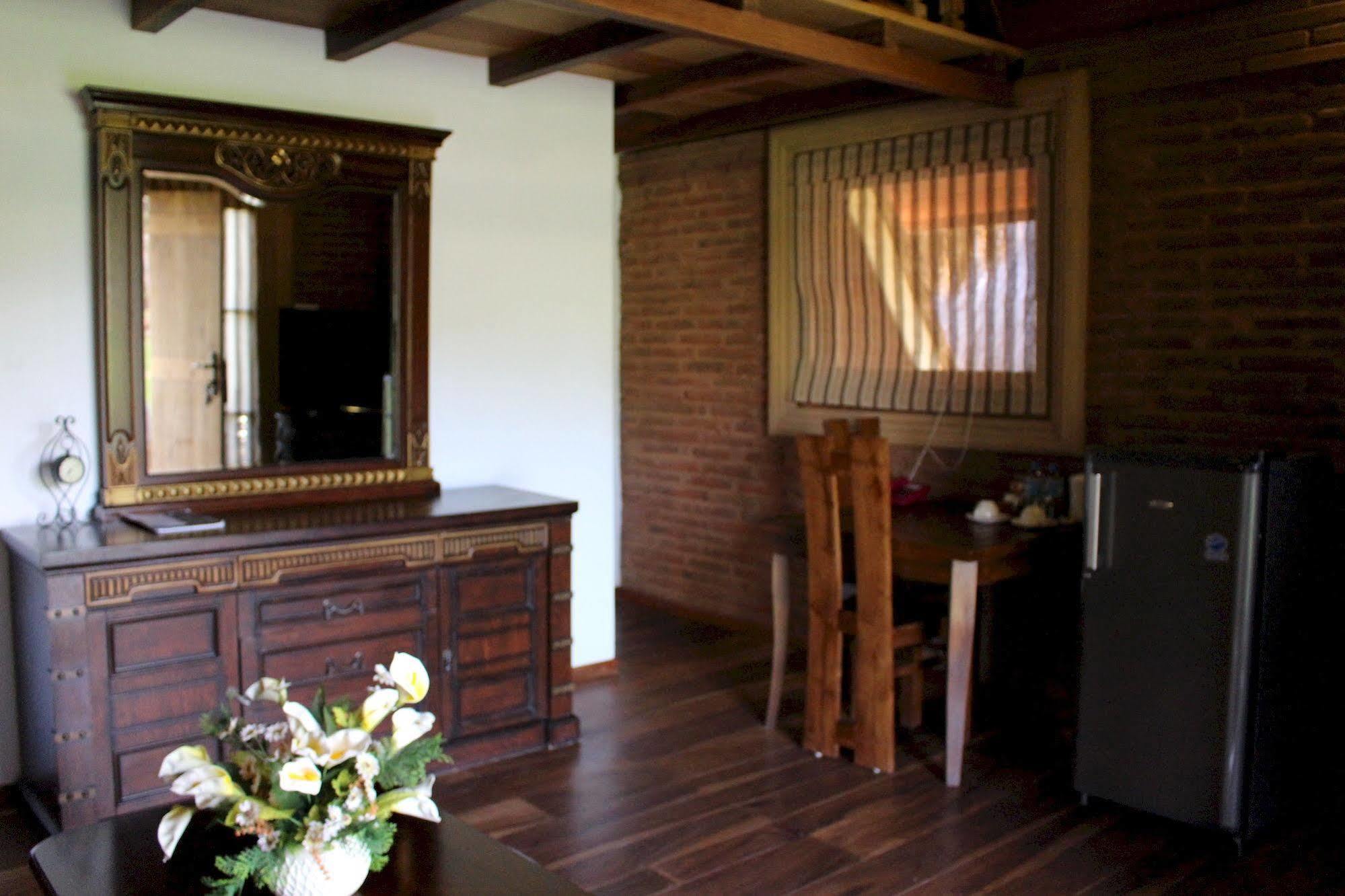 Avasta Resort And Spa Anuradhapura Exteriör bild